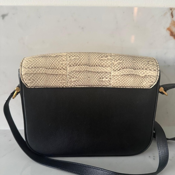 Mulberry Handbag - Picture 2 of 3